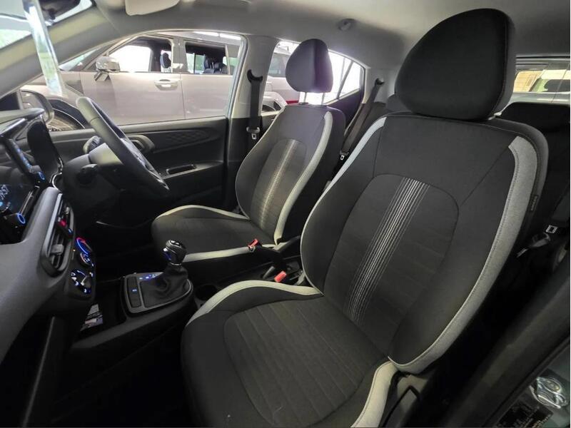 Mangrove Green 2025 Hyundai i10 - Photo 4